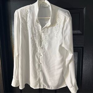 Vintage Kathy Che White Pearl Button Blouse Lace Embroidery Size 12